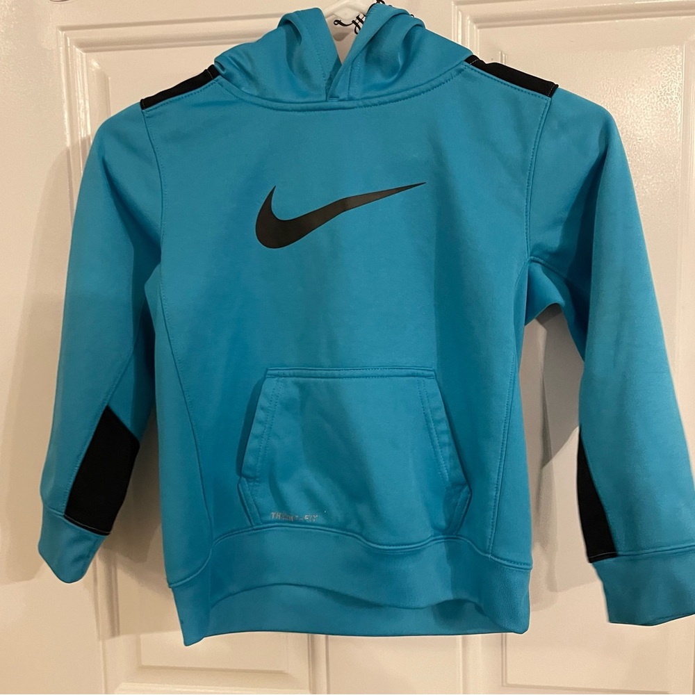 Nike girls hoodie